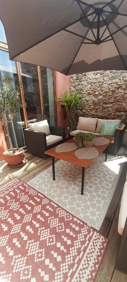 Coquette Maison De Village Nefiach Esterno foto